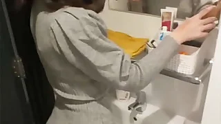 Mom makes stepson last longer by draining him