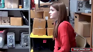 Teen shoplifter gets her pussy fucked by LP officer