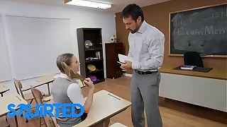 Dirty Schoolgirl (Ashley Lane) squirts on teachers big dilf dick - Squirted